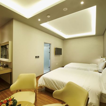 Hotel B Gwangju Metropolitan City Buitenkant foto