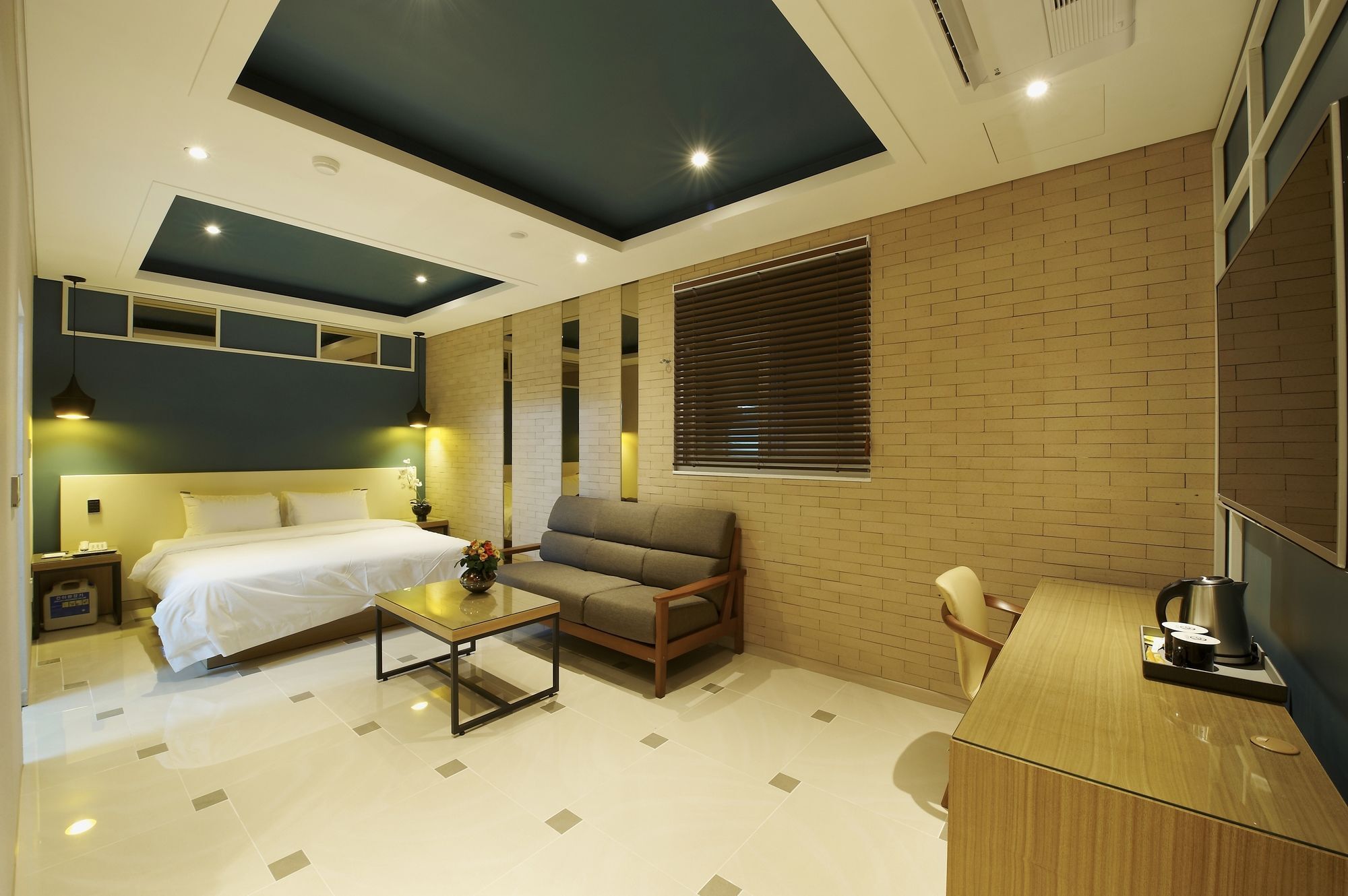 Hotel B Gwangju Metropolitan City Buitenkant foto