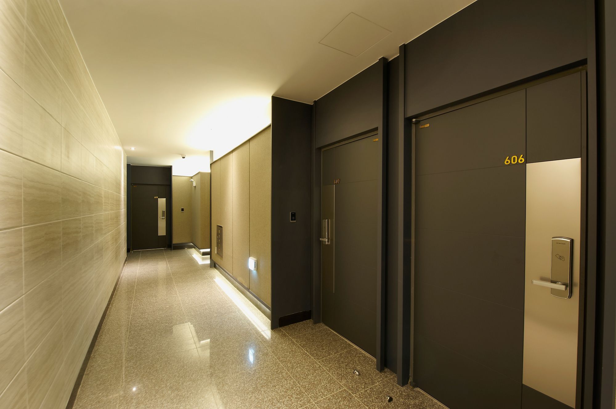 Hotel B Gwangju Metropolitan City Buitenkant foto